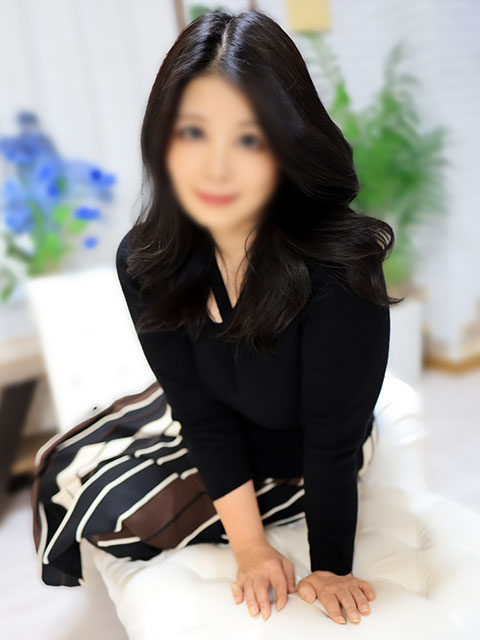 立川人妻デリヘル【熟女の風俗最終章 立川店】 まひろ